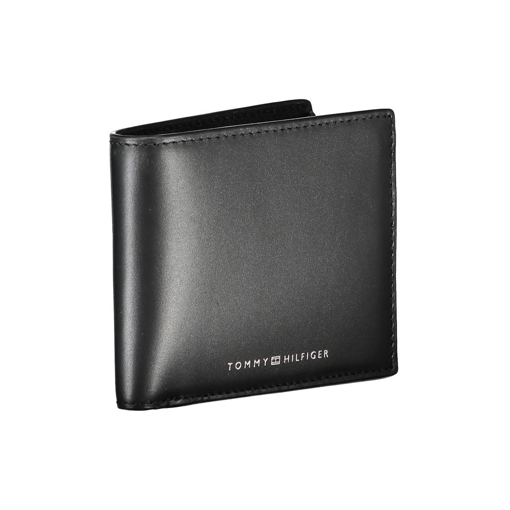 Tommy Hilfiger Sleek Black Leather Wallet for the Modern Man