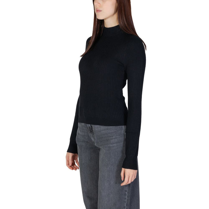 Only Black Viscose Sweater