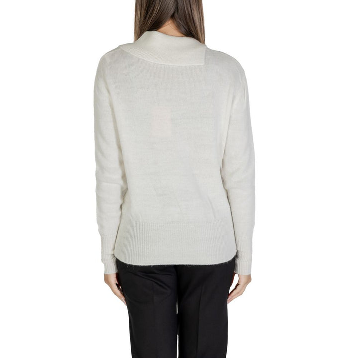 Alviero Martini Prima Classe White Viscose Sweater